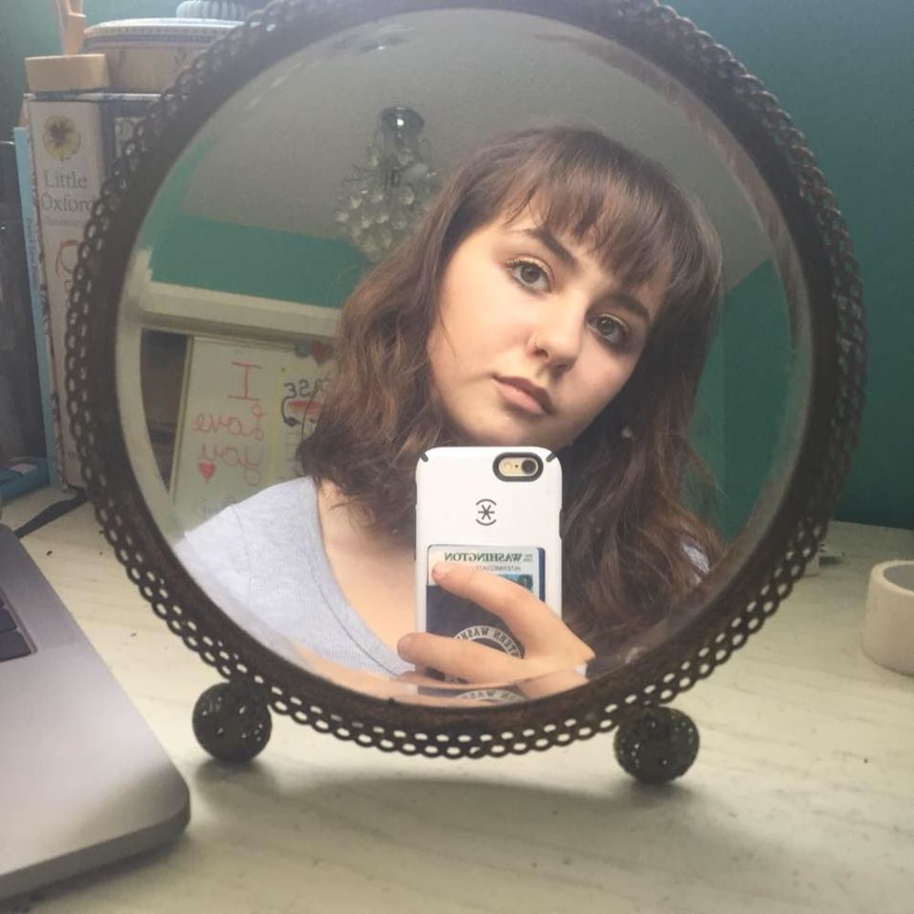 Meet your Posher, Emma